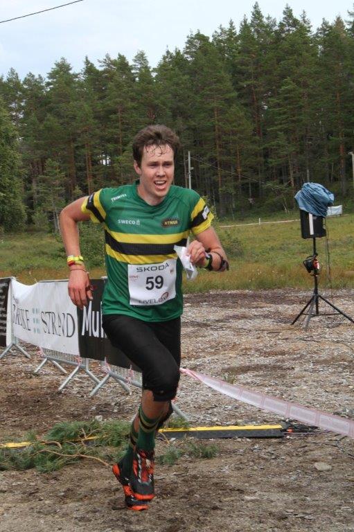 Anders Vestøl løper i konkurranse